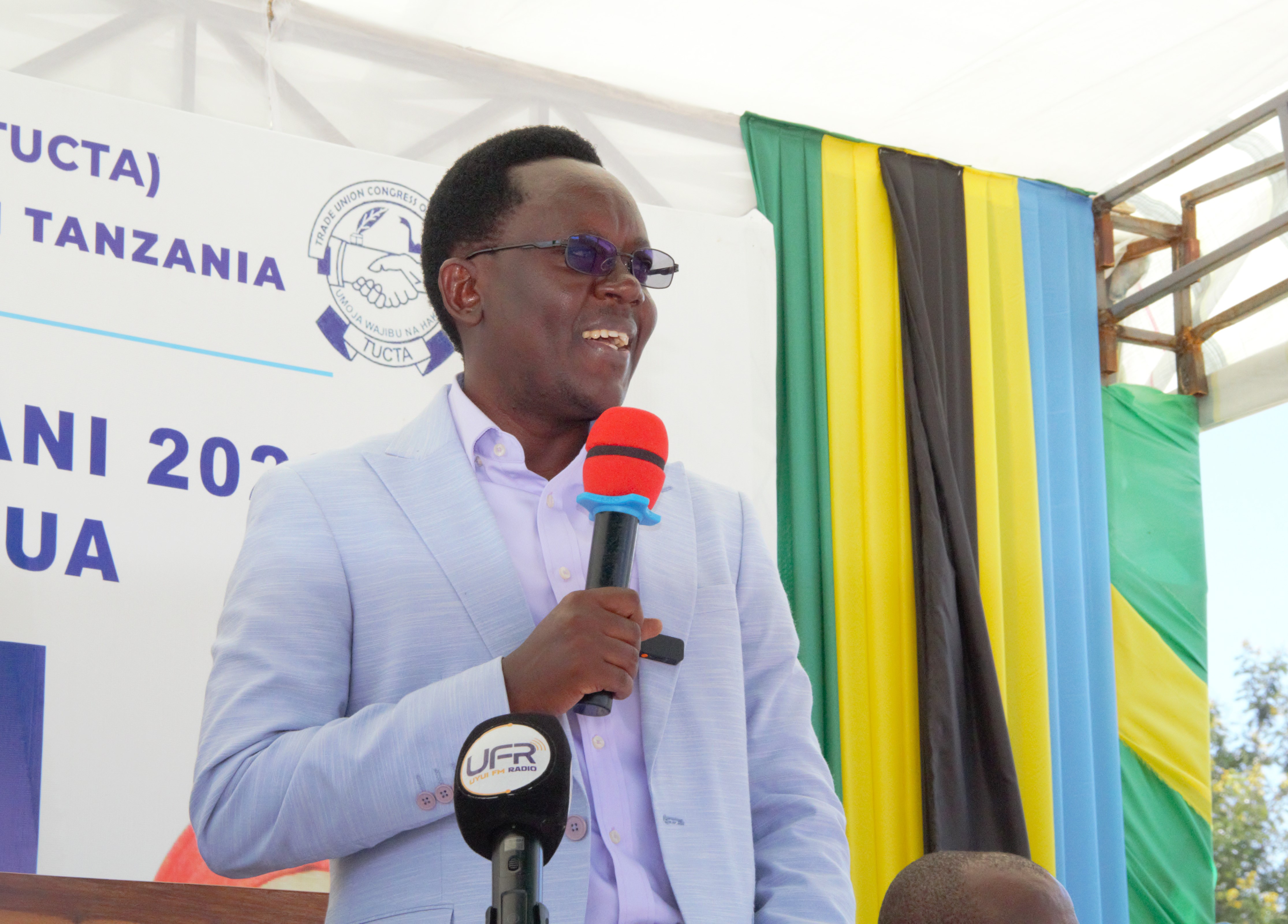 RC CHACHA: SERIKALI KUBORESHA MASLAHI YA WAFANYAKAZI, AKEMEA VIKALI AJIRA ZA WATOTO TABORA.